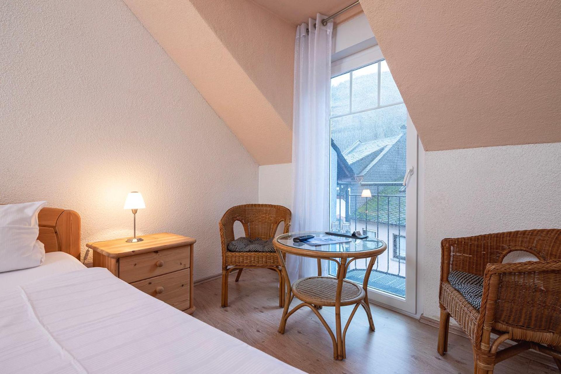 Gaestehaus "Ursula" Hotel Garni Bernkastel-Kues Exterior photo